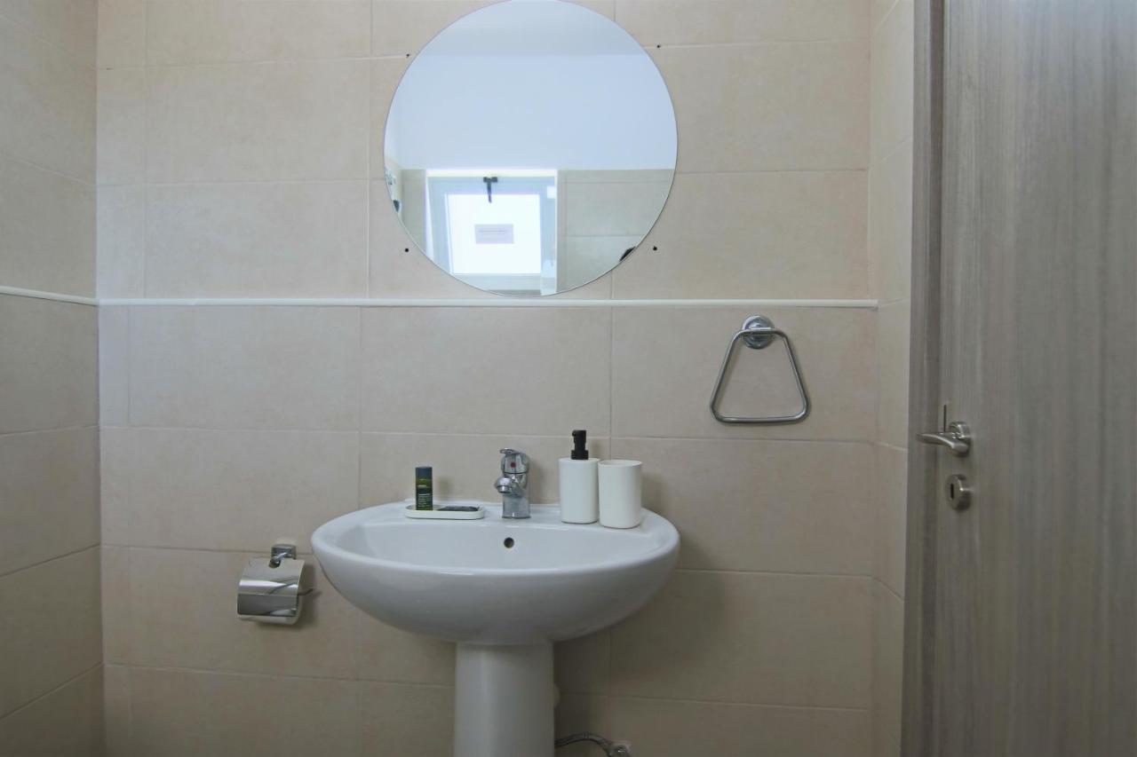 パ フォスPhaedrus Living: Seaside Luxury Flat Athina 117アパートメント エクステリア 写真